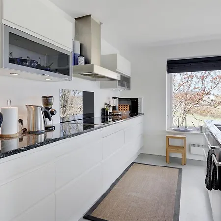 Ullamaj - 30m From The Sea By Interhome Feriehus *
