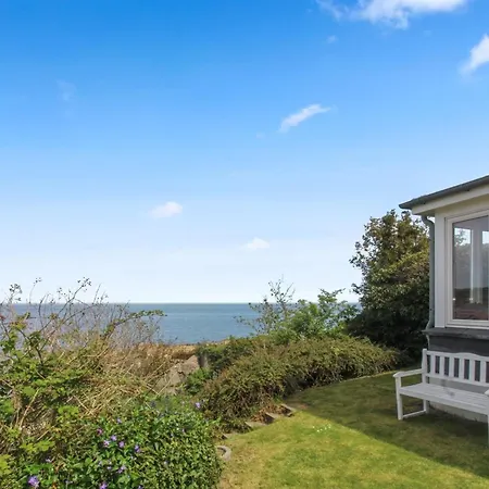 Ullamaj - 30m From The Sea By Interhome *